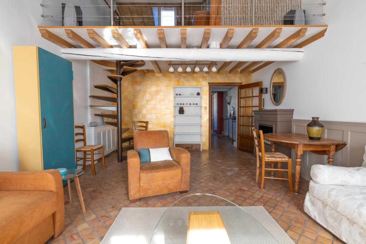 Hypercentre 10 Min De La Gare D'Avignon - Appartement Charmant Et Lumineux Luaran gambar